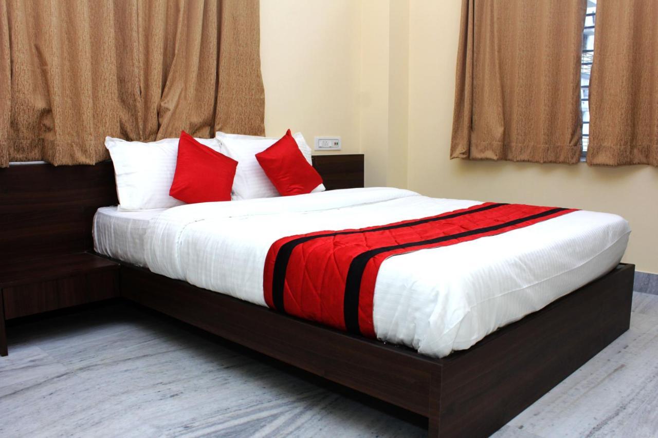 Sanjiva Suites Колката Екстериор снимка