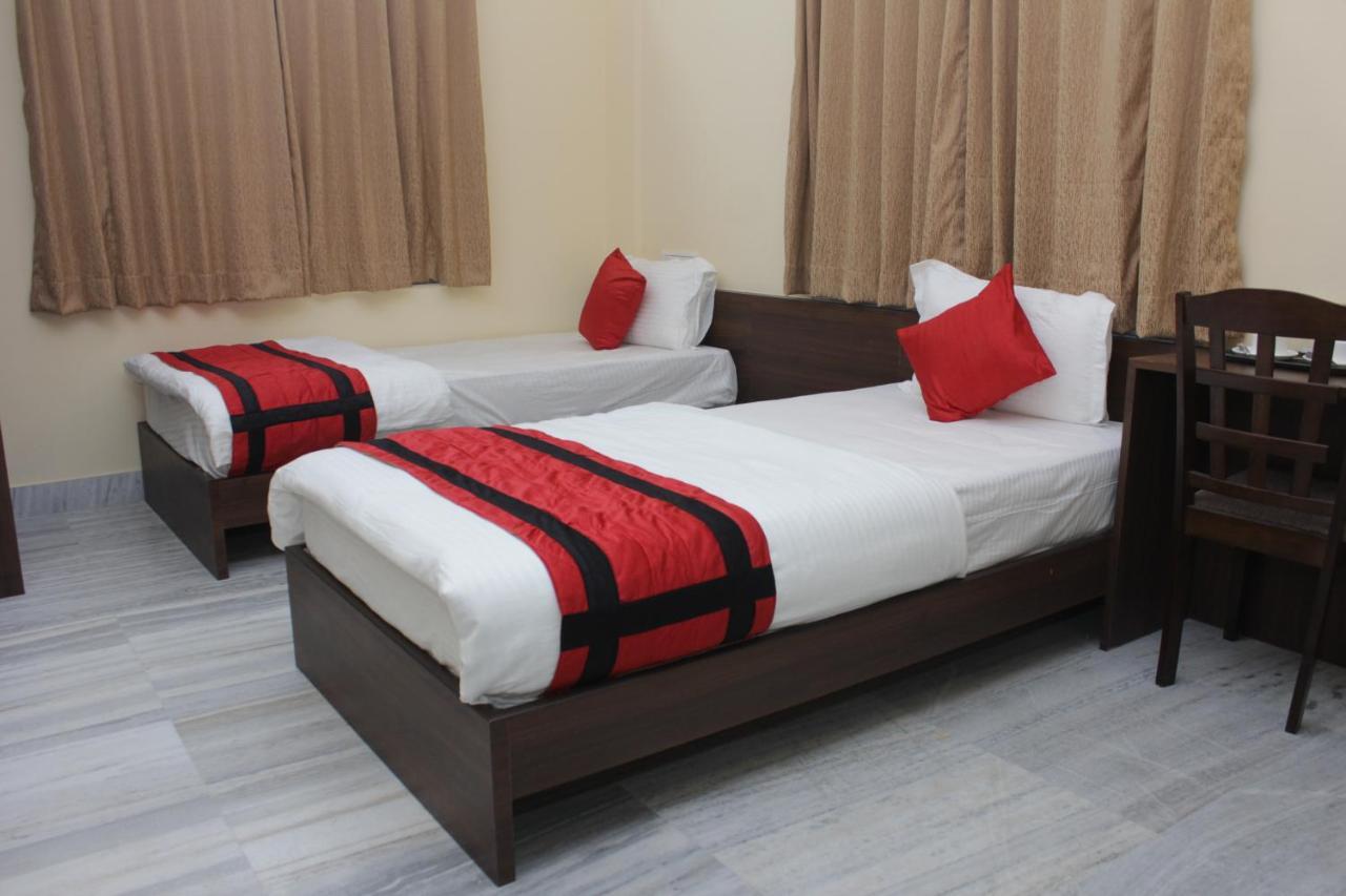Sanjiva Suites Колката Екстериор снимка