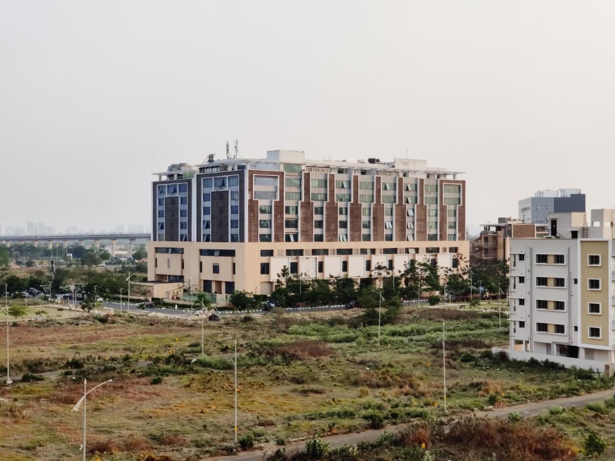 Sanjiva Suites Колката Екстериор снимка